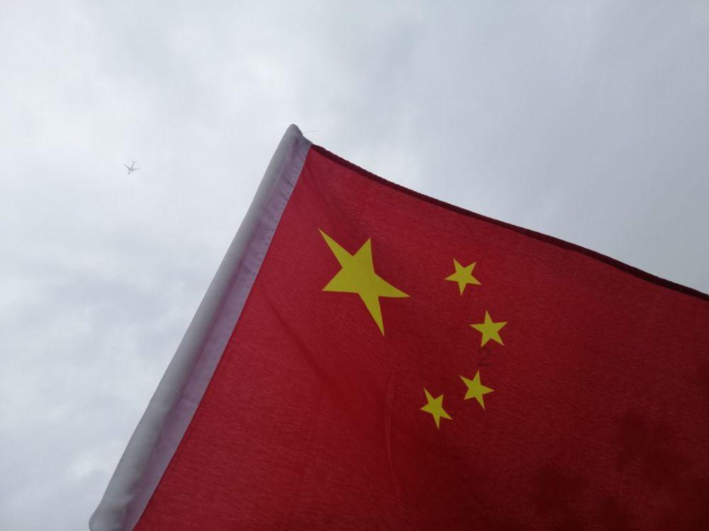 电脑主机前插上耳麦没有声音怎么办？游戏画面