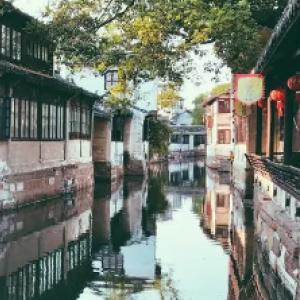男孩跨越半个中国求医,只为打通“闭锁”十月的食道,看看吧